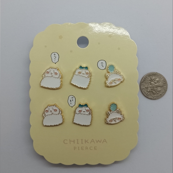 Chiikawa Nagano enamel stud piercing earrings - Picture 3 of 4